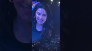 ( Arijit singh ) live performance // last night in Dubai ¦ mahira Khan bhi nzr aagyi ¦