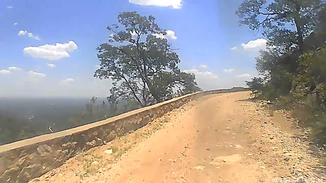 Camino desde san marcos sierras hacia capilla del monte