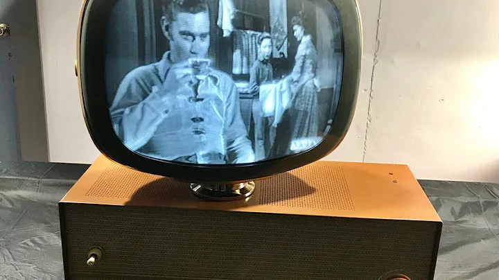 PREDICTA Debutante TV Restore pt 3 of 3. Cabinet restore and finishing up.  @CreekviewAcres