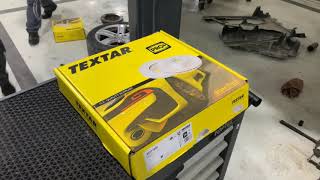 Textar Brake Technology At Munich Motor Works, Oman . مكابح تكستر ميونخ لصيانة السيارات.