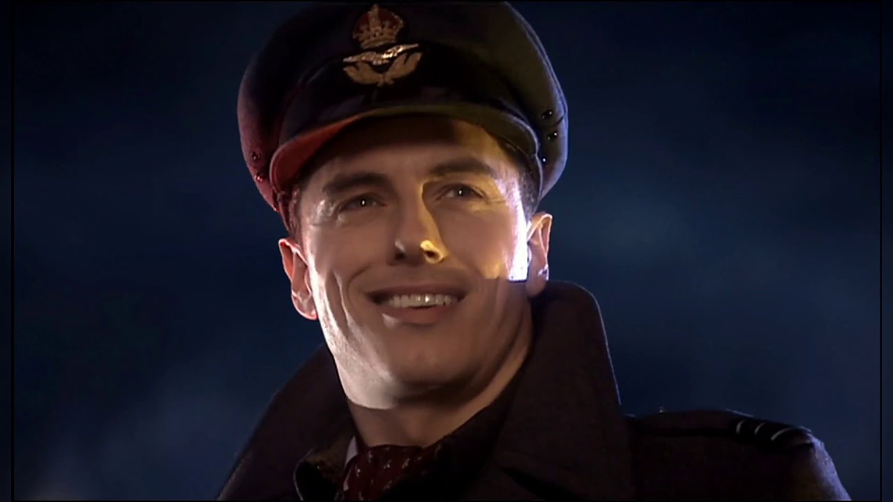 Captain Jack Rescues Rose | The Empty Child | Doctor Who - YouTube