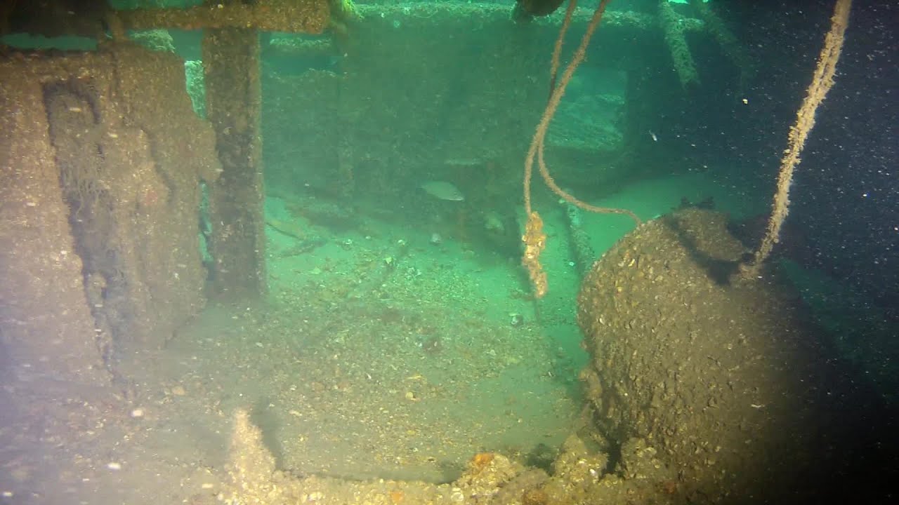 2015May9 Miss Louise Tug in Destin Florida 