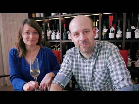 Video: Kde Pít Víno V Portugalsku: Douro, Alentejo, Vinho Verde Route