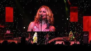 Sugarland in Nashville - \\