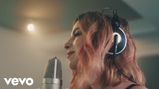 Vignette de la vidéo "Paty Cantú, Morat - ¿ A Dónde Vamos A Parar ?"