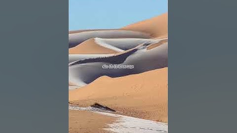 BÊN DƯỚI LỚP CÁT DÀY CỦA SA MẠC SAHARA Ở CHÂU PHI CÓ GÌ?