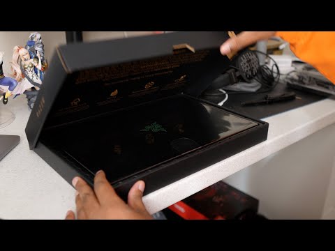 Razer Blade 15 OLED Unboxing