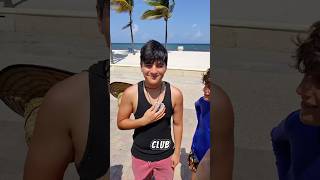 Street magic for strangers in Hollywood, FL! #magic #mentalism #streetmagic #mindblown #fun