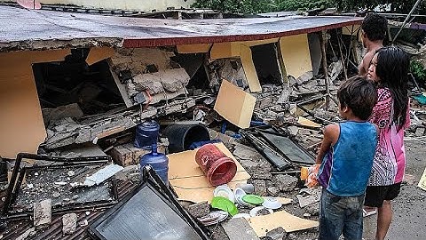 Powerful 6.9-magnitude earthquake hits central Philippines, killing at least 69 people