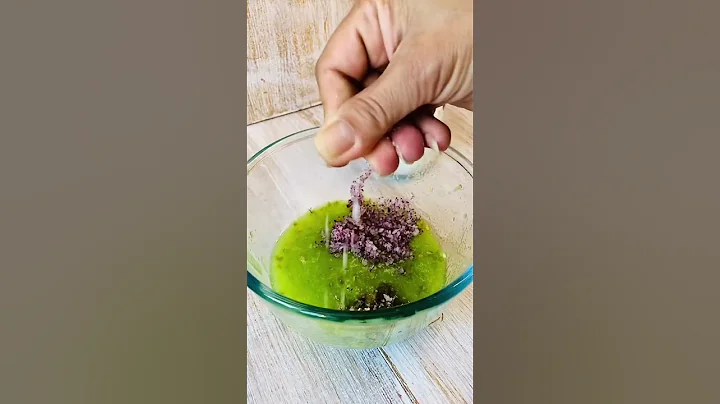 Pan con Tomate with heirloom tomato #plantbasedrecipes #heirloomtomatoes #veganfoodshare #vegetarian