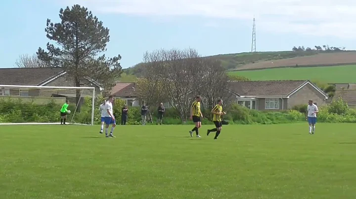Ryan Crawley scores for Rushen Utd v Douglas Royal...