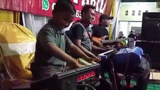 ANAK KECIL YANG LAGI VIRAL MAININ KENDANG II #orkes