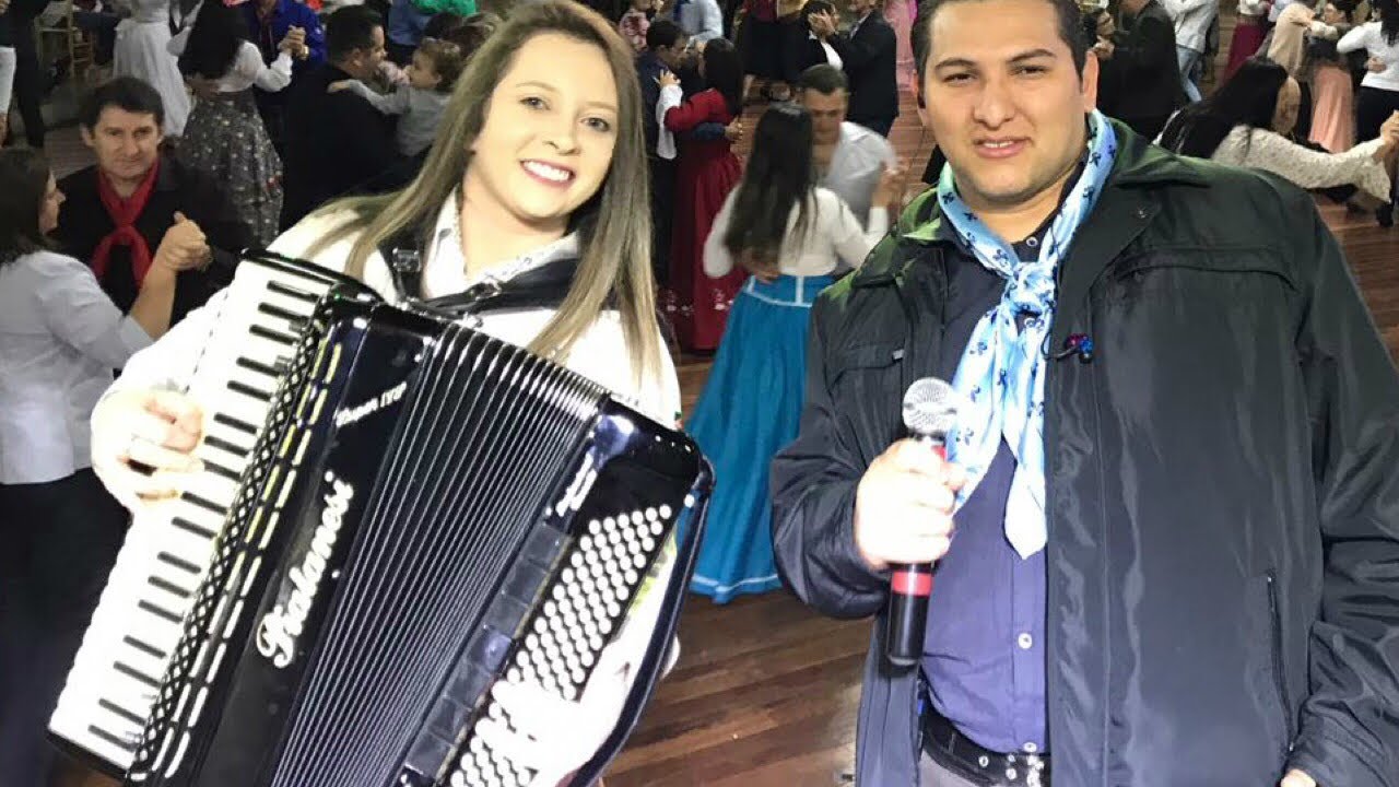 BAILE COM GRUPO TRANCAÇO FANDANGUEIRO EM JOAÇABA/SC