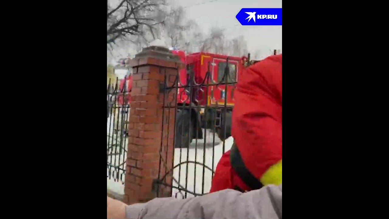 В Воткинске Дед Мороз сел за руль пожарной машины
