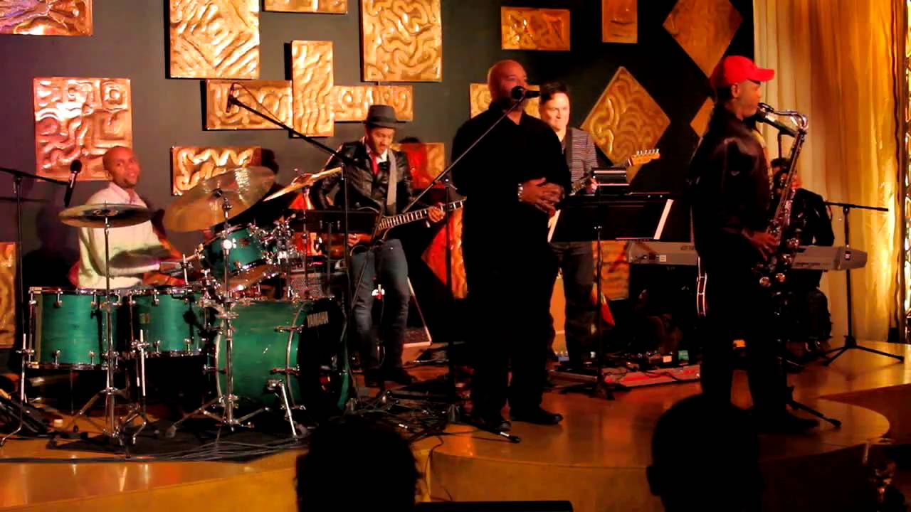 Kirk Whalum plays Do You Feel Me with special guests Kirk Whalum plays Do You Feel Me with special guests