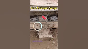 The line jumps when the train goes at high speed #train #shorts #railway #jump #youtubeshorts #risk