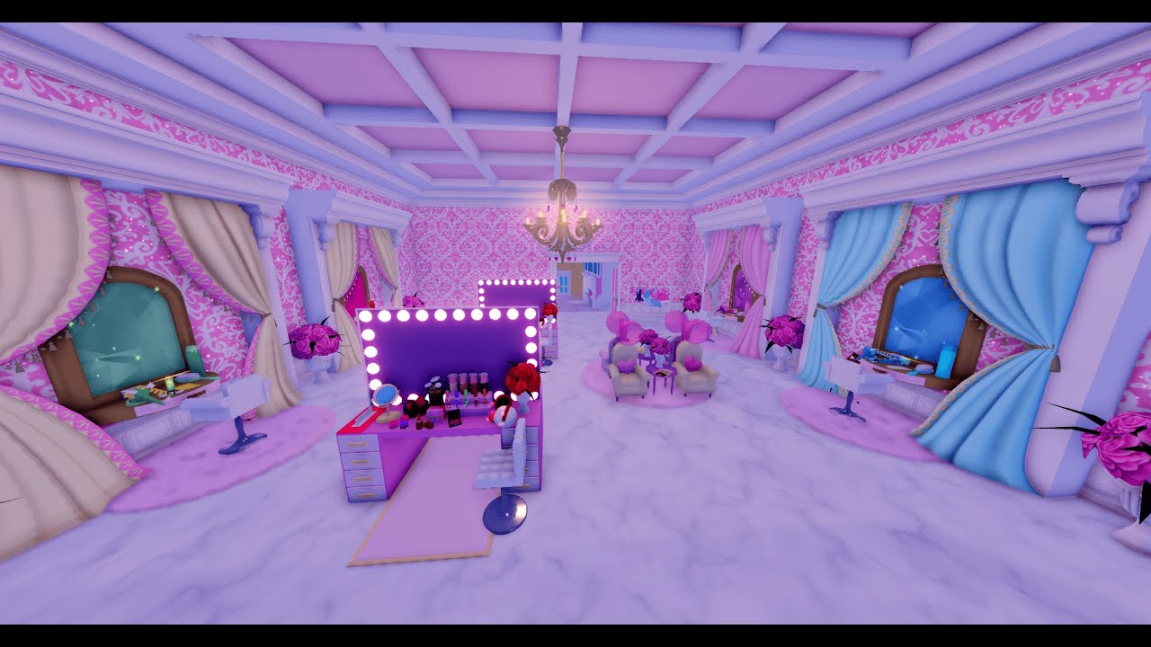 How to get into the powder room in Royale high campus 4.3