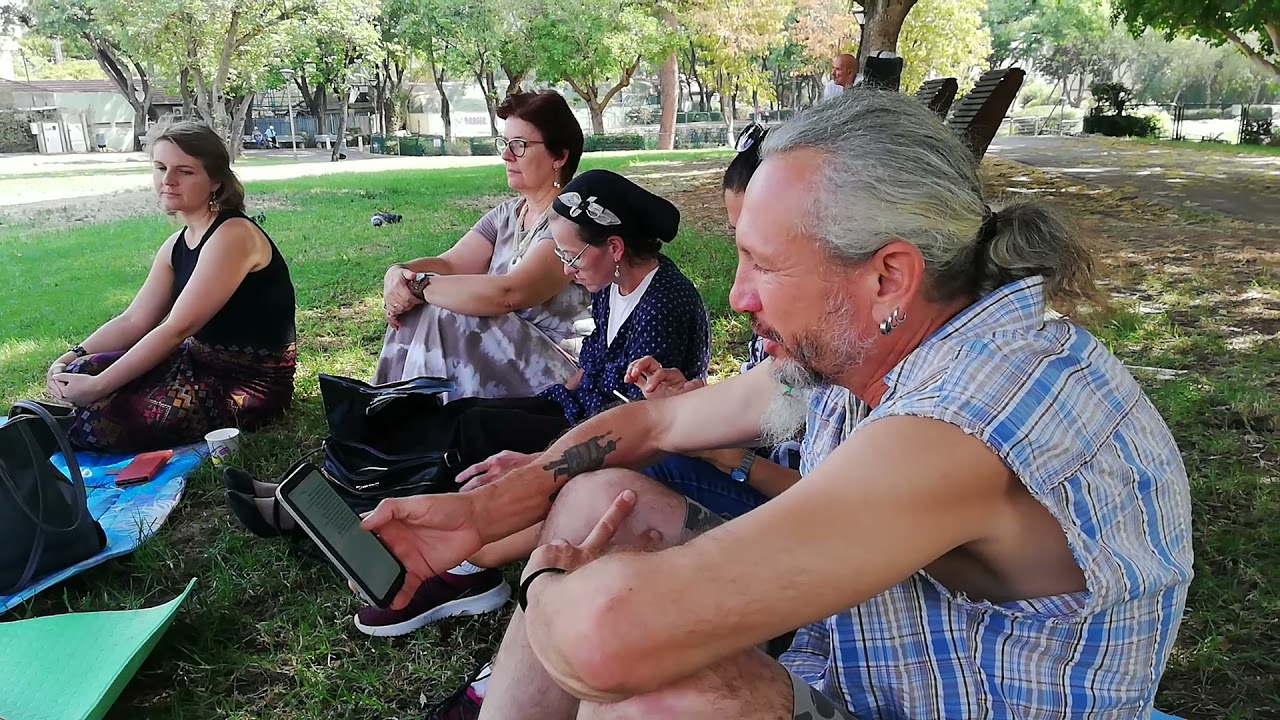 Александр Бинштейн 05 ПОД НОГОЮ ХРУСТНУЛА ВЕТКА 20210910 103327 - YouTube