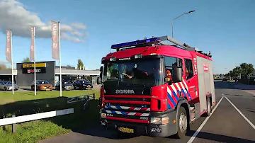 Hulpdiensten met spoed onderweg naar ongeval Pekelderstraat Stadskanaal