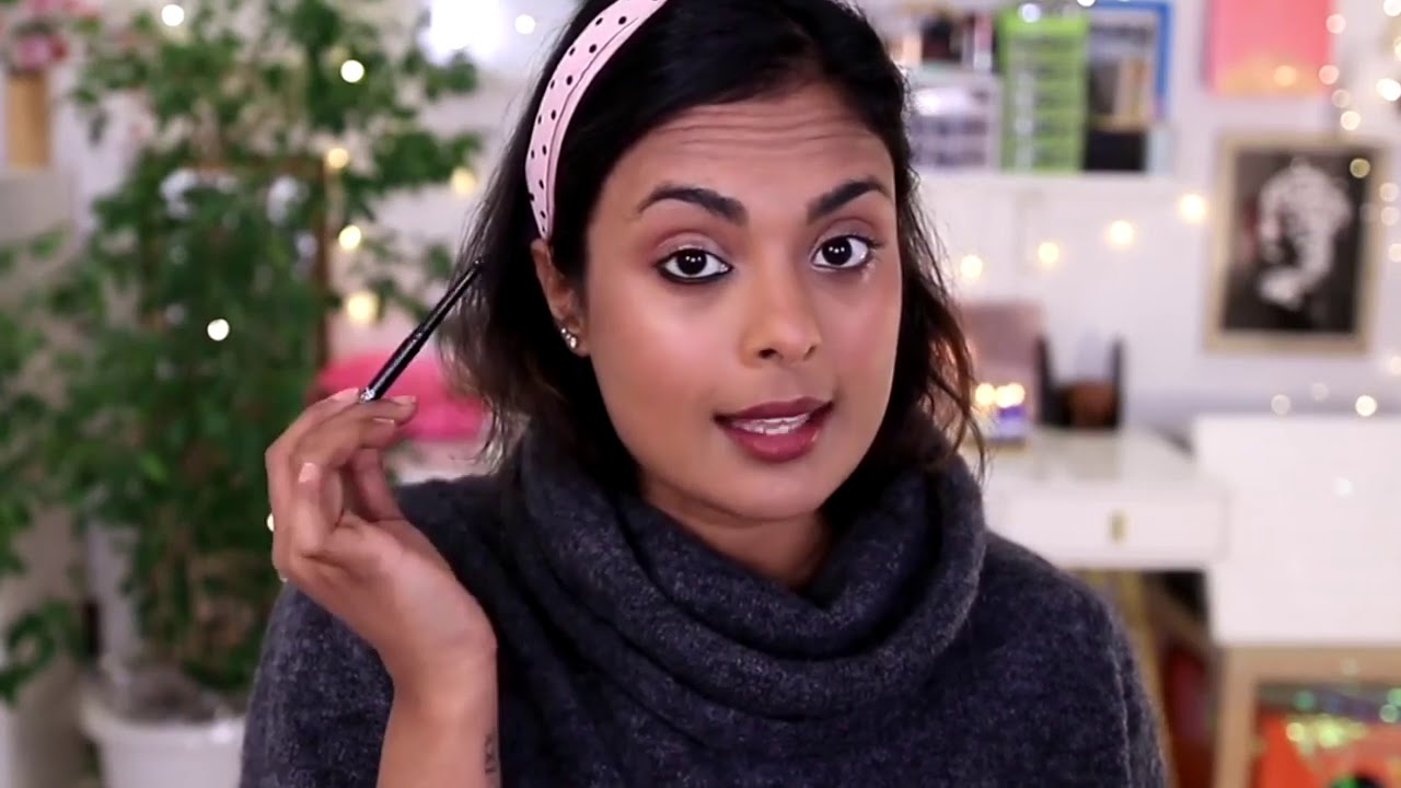 Beauty blogger Jovita George tries Ruby's Organics Kohl Pencil