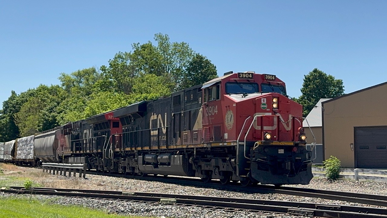 5/28/26 CN Train 492 Restricted Speed - YouTube