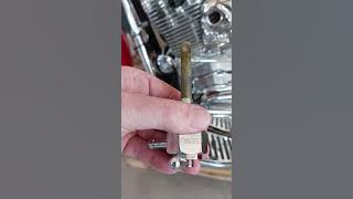 Harley Davison Road King (Petcock)