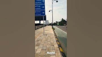 Footpath Wanderlust: Exploring the Charming Roadside Pathways 🚶‍♂️🏞️🌳 | Roads 4K