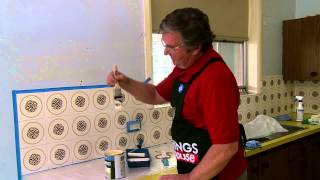 Stop Your Paint Brush from Dripping - DIY at Bunnings