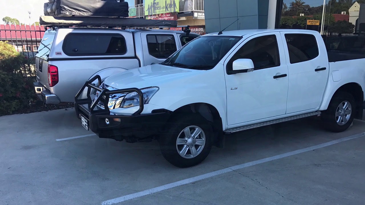 Isuzu Dmax ARB Deluxe Bull Bar