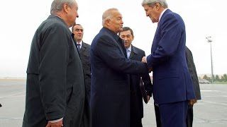 US Secretary of State Kerry visits Uzbekistan, holds talks in Samarkand 11/1/15