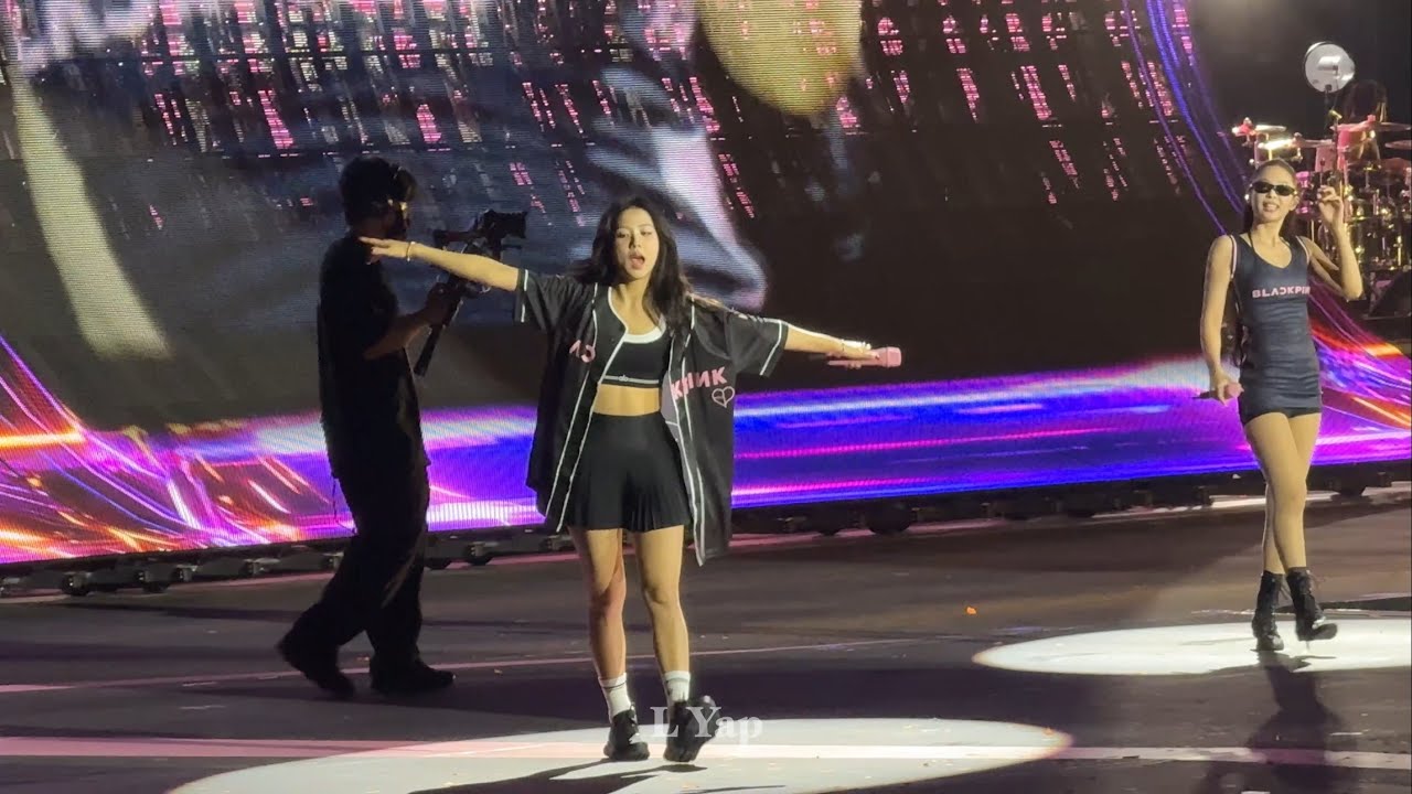 BLACKPINK - JUMP (Encore) 4K Fancam @ Deadline World Tour Los Angeles Day 1 BLACKPINK - JUMP (Encore) 4K Fancam @ Deadline World Tour Los Angeles Day 1