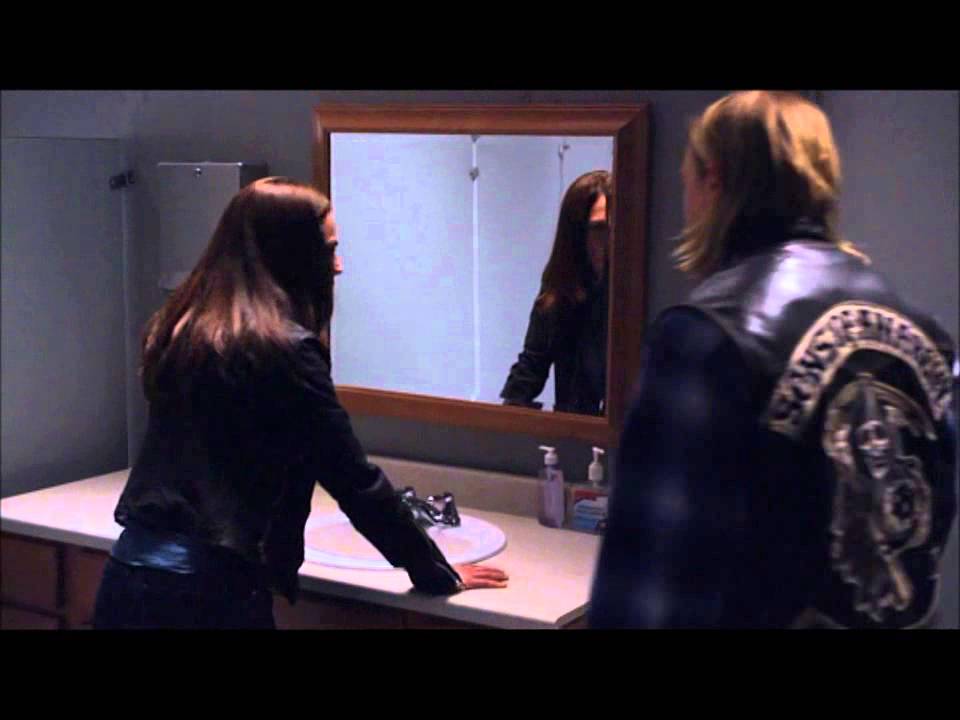 Jax And Tara Bathroom Scene