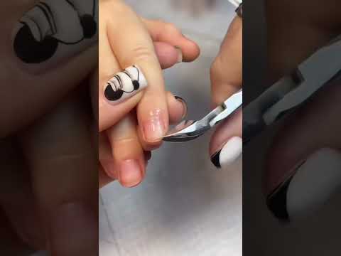 Почему заставляют #история #маникюр #маникюрпошагово #длинныеногти #реакция #дизайн #семья #френч
