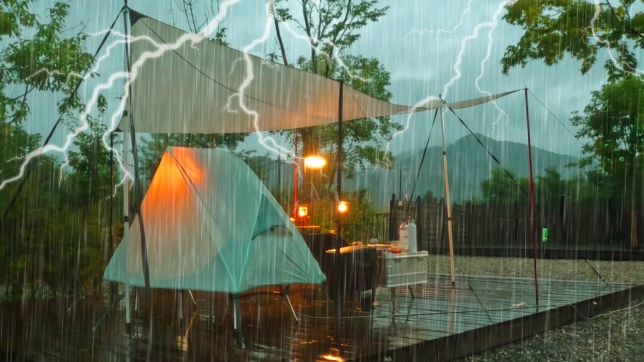 Соло-вылазка под ливнем ⛈️ Гроза и шум дождя ASMR