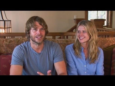 Video: Eric Christian Olsen nettoverdi: Wiki, gift, familie, bryllup, lønn, søsken