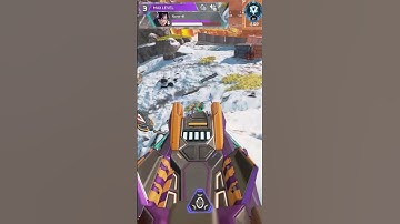Third Party Flank for the Easy Wipe 🔥 #ApexLegends