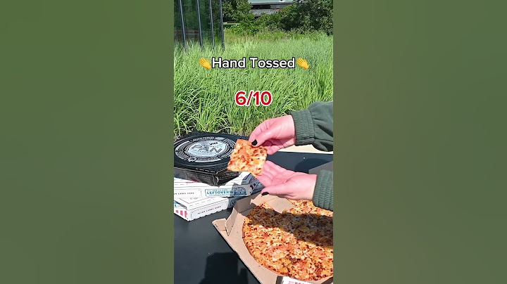 rating Domino's crust types based on how ✨foldable✨ they are