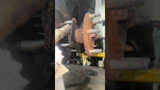 Ford Ranger leaking fluid subaru vacuumpump automobile carshorts
