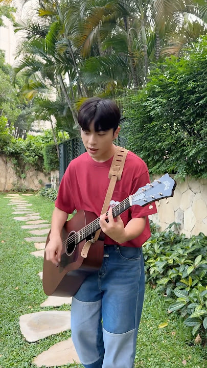 Singing [Sorry - Justin Bieber] in Indonesia🇮🇩 #pagaehun #박태훈 #fyp