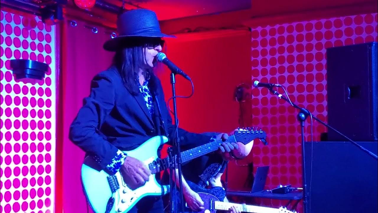 Gene Loves Jezebel (Jay Aston) - Love Keeps Dragging Me Down - Live 6/3/22 Gene Loves Jezebel (Jay Aston) - Love Keeps Dragging Me Down - Live 6/3/22
