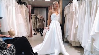 trying on wedding dresses for the first time!!