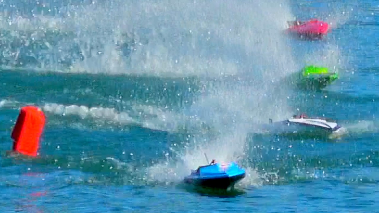Race 19 & 20 RC Boat Racing Saturday Lake Havasu Arizona January