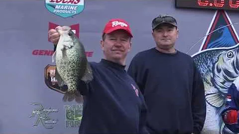 Finding Big Slabs on Windy Day 1 at Ross Barnett Reservoir | American Crappie Trail 2019 | S03E05