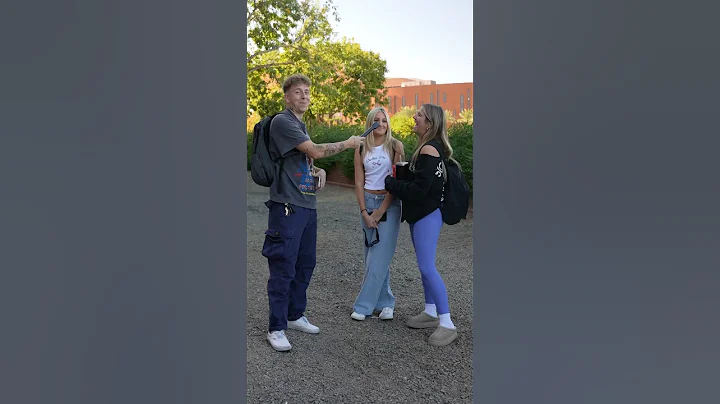 Proof that men can lie about their height