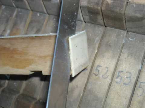 Removing Piano Ivories.wmv