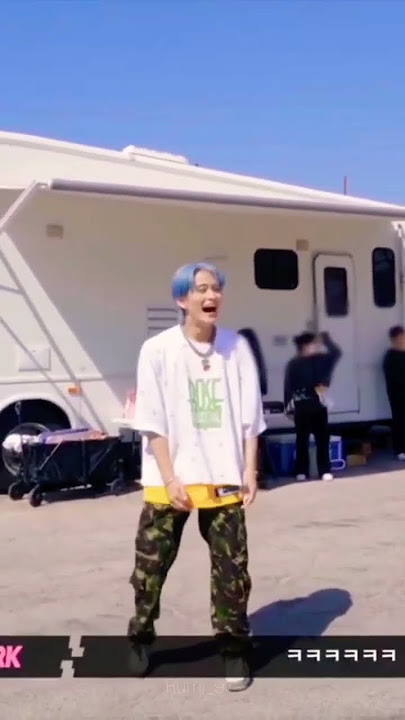 Just mark been surrounded by Shirtless men 😂 #nct127 #mark #taeyong #jungwoo #jaehyun #johnny