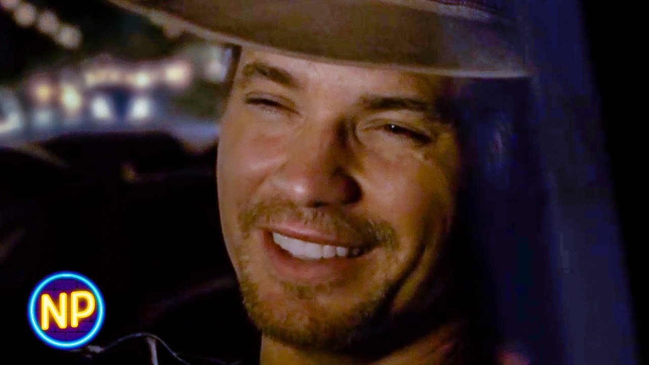 ⁣Raylan Finds Candace's Boyfriend's Hiding Spot | Justified Season 5 Episode 7 | Now Playin