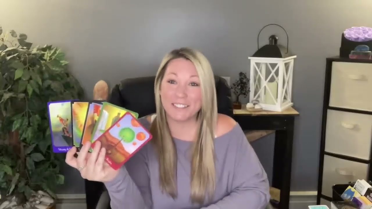 Овен ♈️ Очень страстный! Так долго смотрел на эти твои фотографии… Любовный гороскоп на основе Таро