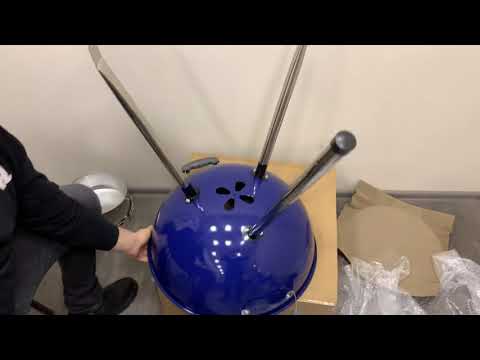 Угольный гриль барбекю на колесиках Levistella LV210717BL, видео 1