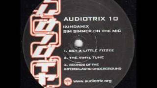 Ixindamix - Get A Little Fizzee (AUDIOTRIX_10)- A_.wmv chords